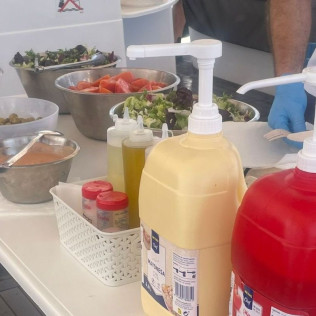 Salida en Catamarán con Barbacoa y Bebidas (Tarragona)