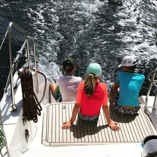 Salida Privada en Catamarán con Snorkel y Paddle Surf (Las Galletas, Santa Cruz de Tenerife)