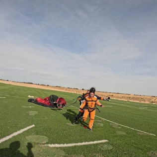 Salto Tándem en Paracaídas desde 4500 metros (Casas de Los Pinos, Cuenca)
