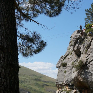 Combo Rápel, Escalada, Tirolina y Senderismo (Cazorla, Jaén)