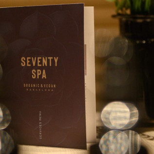 Zona de Aguas y Relaxing Massage en Seventy Spa del Hotel Seventy Barcelona 4* (Barcelona)