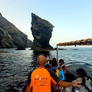 Ruta en Barco con Snorkel en aguas cristalinas (Cabo de Gata, Almería)