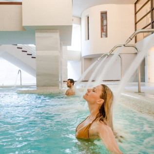 Circuito Spa en Royal Hideaway Sancti Petri Spa & Resort 5* y Visita a Bodegas Osborne y Cata de vinos de Jerez para dos (Cádiz)