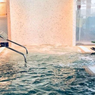 Circuito Anti-stress: Circuito Spa para dos en Hotel Torresport Spa (Cantabria)