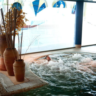 Circuito Anti-stress: Circuito Spa para dos en Hotel Torresport Spa (Cantabria)