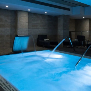 Circuito Spa y Masaje Relajante para dos en Hotel Catalonia Ramblas 4* (Barcelona)