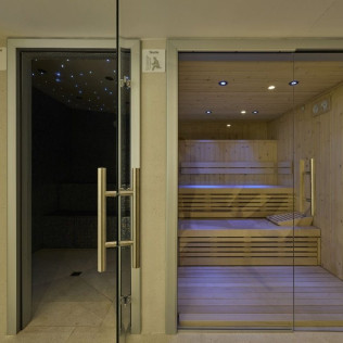 Circuito Spa, Masaje y Cena en Hotel Catalonia La Maquinista 4* (Barcelona)