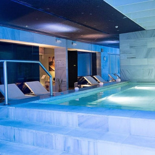 Circuito Spa y Comida o Cena para dos en Hotel Hospes Palacio de los Patos 5* (Granada)