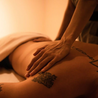 Circuito Spa, Masaje de 25' y Desayuno en Rock Spa de Hard Rock Hotel Marbella 4* (Marbella, Málaga)