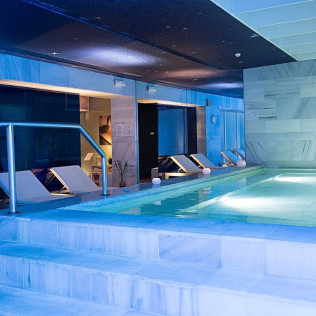 Circuito Spa en Hospes Palacio de los Patos 5* (Granada)