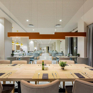 Circuito Spa y Desayuno en Hotel Catalonia Granada 4* (Granada)