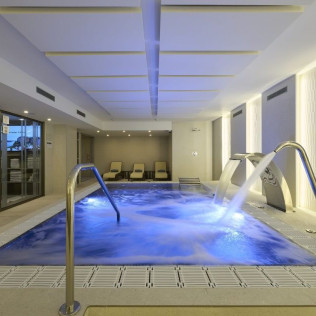 Circuito Spa y Tratamiento en Hotel Catalonia La Maquinista 4* (Barcelona)