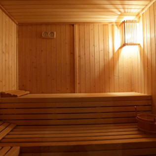 Circuito Spa en Hotel Congreso 4* (Teo - Santiago de Compostela, A Coruña)