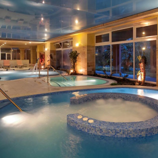 Circuito Spa y Masaje para dos en Hotel Elba Estepona 5* (Málaga)