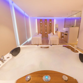 Circuito Spa, Masaje y Jacuzzi Privado para dos en Hipotels Gran Playa de Palma 4* (Mallorca)