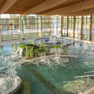 Sesión de Spa, Desayuno y Opción a Masaje para dos en Forus Las Rejas Majadahonda (Majadahonda, Madrid)