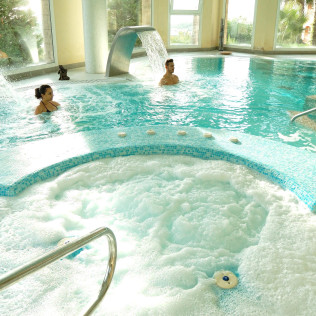 Circuito Spa y Masaje Cervical y Facial en Spa Sensara (Arroyo de la Miel, Málaga)