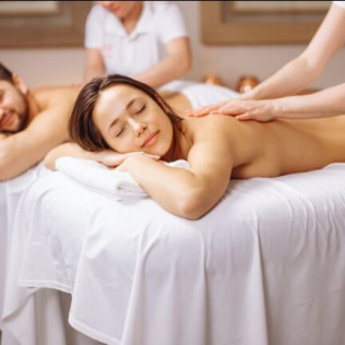Circuito Spa y Masaje Relajante para dos en Hotel Hospes Palacio de Arenales & Spa 5* (Cáceres)