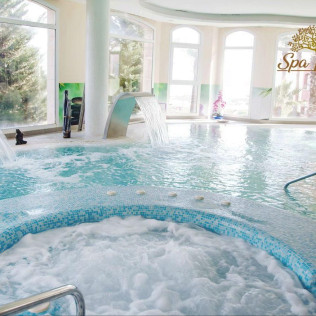 Circuito Spa, Masaje Relajante y Menú para dos en Spa Sensara (Arroyo de la Miel, Málaga)