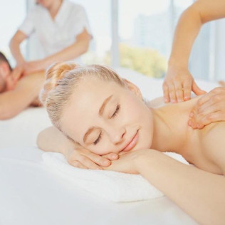 Circuito Spa y Masaje Relajante para dos en Balneario Aquatherapia (Salamanca)