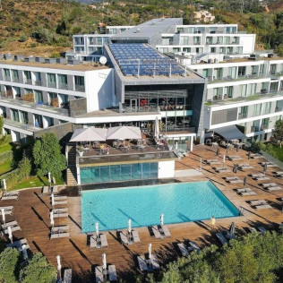 Circuito Spa, Tratamiento Corporal y Comida para dos en Sensorial Spa de Monchique Resort & Spa 5* (Algarve, Portugal)