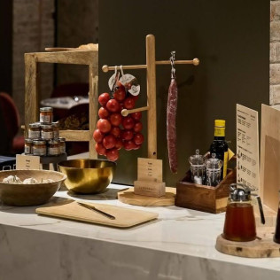 Circuito Spa, Masaje y Desayuno para dos en Hotel Catalonia Plaza Catalunya 4* (Barcelona)