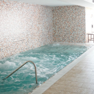 Circuito Spa y Desayuno para dos en Hotel La Hacienda 4* (La Pineda, Tarragona)