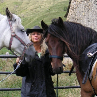 Paseo a Caballo por el Montseny con Circuito Spa y Comida en Hotel Balneario Blancafort 4* para dos (Barcelona)