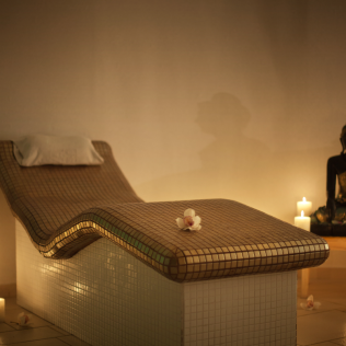 Circuito Spa y Masaje Personalizado con Jacuzzi Privado y Cava para dos en Spa Azules de Nivaria del Gran Hotel Roca Nivaria 5* (Adeje, Tenerife) 