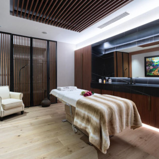 Circuito Spa y Masaje para dos en Le Max Wellness Club del Hotel Wellington 5* (Madrid)