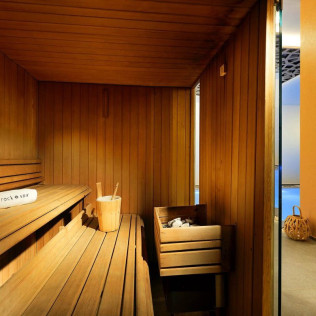 Circuito Spa y Masaje para dos en Rock Spa de Hard Rock Hotel Marbella 4* (Marbella, Málaga)