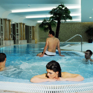 Circuito Spa y Cena en Hotel Beatriz Toledo Auditorium & Spa 4* (Toledo)