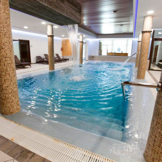 Circuito Spa con Masaje Oriental y Comida o Cena en Hotel Hospes Palacio de Arenales & Spa 5* (Cáceres)