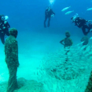 Bautismo de Buceo con Museo Submarino (Lanzarote)