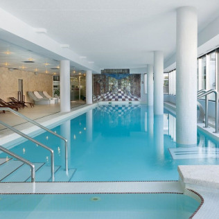 Day Spa: Circuito Spa con Copa de Cava y Comida o Cena en Tahara Spa del Hotel Sun Palace Albir & Spa 4* (Alfàs del Pi, Alicante)