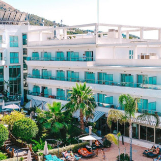 Day Spa: Circuito Spa con Copa de Cava y Comida o Cena en Tahara Spa del Hotel Sun Palace Albir & Spa 4* (Alfàs del Pi, Alicante)