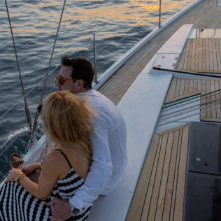 Sunset en Velero para dos (Barcelona)