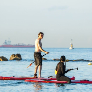 Paddle Surf al Atardecer con Fotos, Instructor y Cerveza (Barcelona)