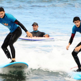 Clase de Surf con Fotos en Playa Las Américas (Arona, Santa Cruz de Tenerife)