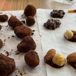 CHOCOMASTER: Taller y Cata Gourmet de Chocolates Profesionales (Tarragona)