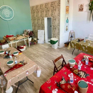 Taller Privado de Flor Preservada para dos: Crea tu Centro Floral o Decora tu Inicial (Arucas, Gran Canaria) 