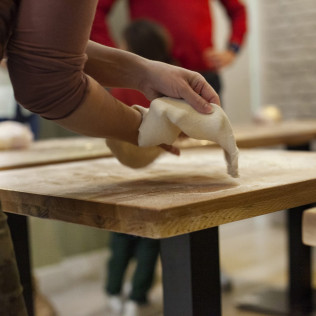 Taller de Pizza y Degustación para dos en Just Italia (Madrid)