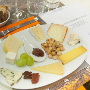 Taller de Cata de Queso (Barcelona)