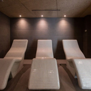 Baño Termal Marino en Hotel Thalasso Cantábrico Las Sirenas 4* (Viveiro, Lugo)