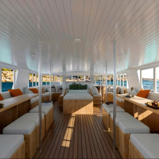 Formentera Cruise: Salida en Catamarán Ibiza - Formentera con Actividades Acuáticas (Ibiza)