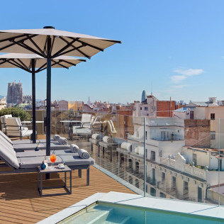 Escapada con Spa en Hotel The One Barcelona 5*GL y Cena en Restaurant el Somni con Llave Michelin (Barcelona)