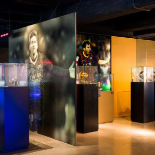 Immersive Tour Entrada Básica para el FC Barcelona Museu y al Spotify Camp Nou Live (Barcelona) 