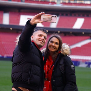 Premium Tour por el Estadio del Atlético de Madrid, Entrada al Museo Interactivo y Desayuno en el Palco de Simeone (Madrid)