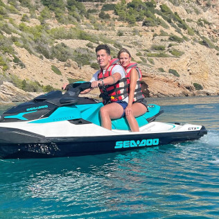Tour en Jet Ski (Santa Eulalia del Río, Ibiza)
