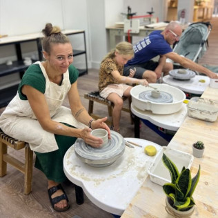 Taller de Cerámica: Prueba el Torno Alfarero (Barcelona)